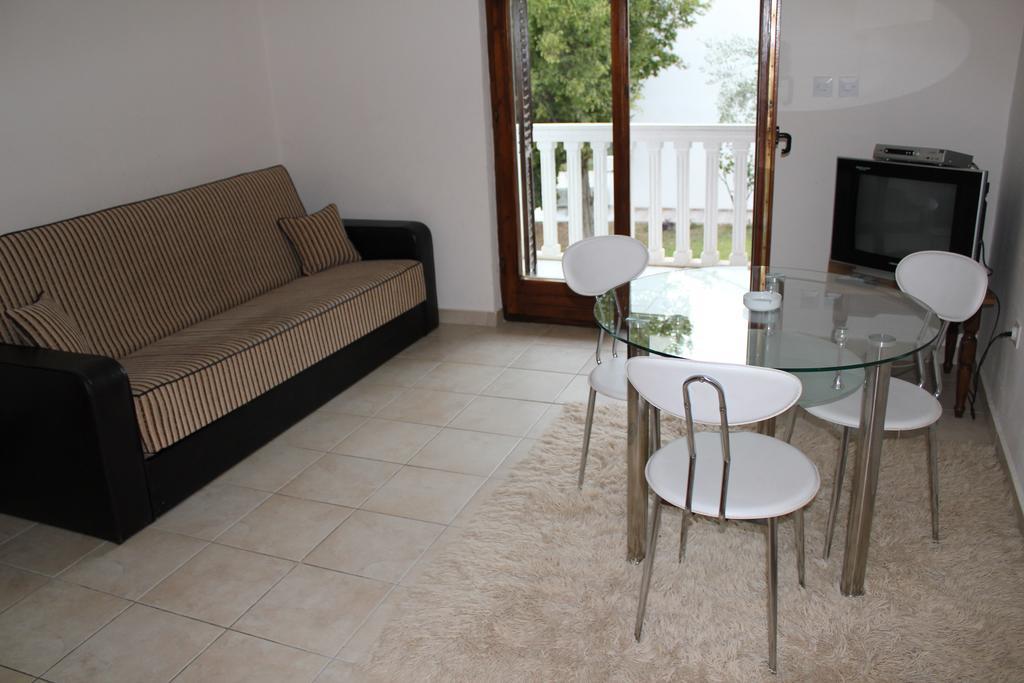 4M Apartments Petrovac Room photo